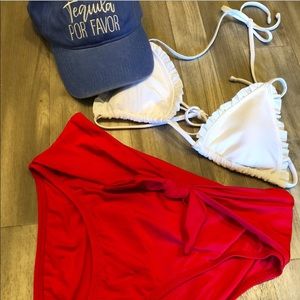 High waisted red bikini bottoms🌹